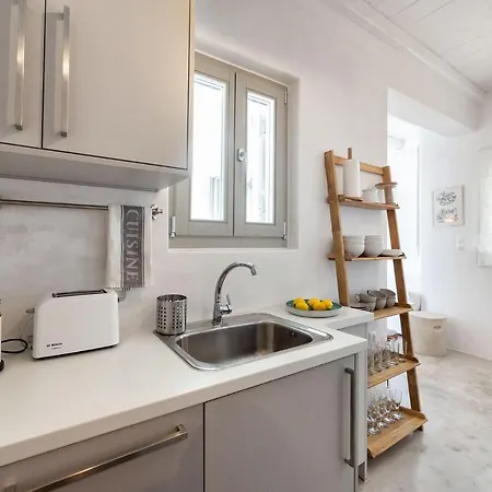 Oniro House * Naousa (Paros)